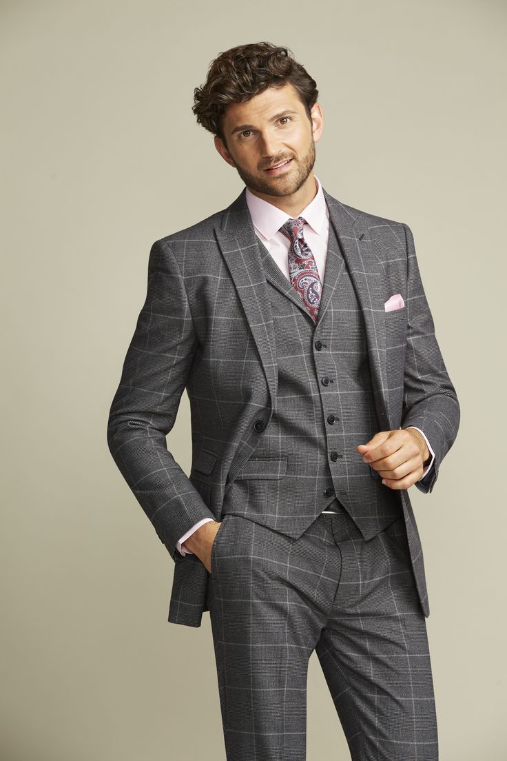 Checked or Patterned Suit For Men